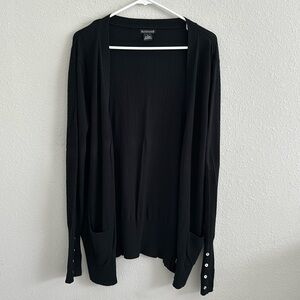 Black bay studio cardigan medium